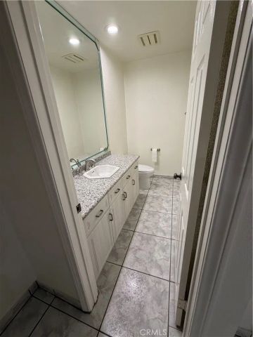 1501 N Maryland Avenue North, Glendale, CA 91207