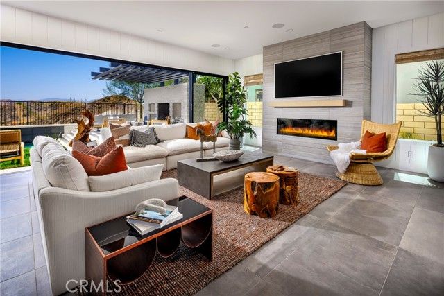 29932 N Paseo Templada, Valencia (santa Clarita), CA 91354