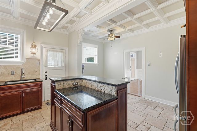 535 E 44th Street, Savannah, GA 31405