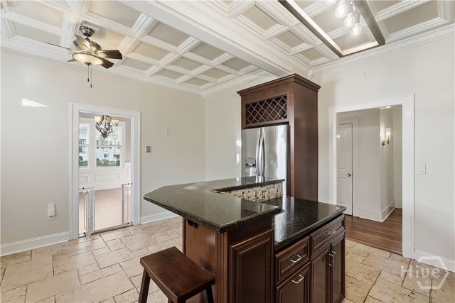 535 E 44th Street, Savannah, GA 31405