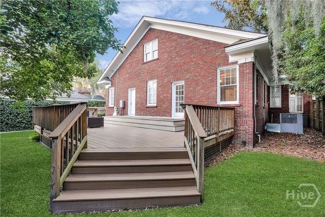 535 E 44th Street, Savannah, GA 31405