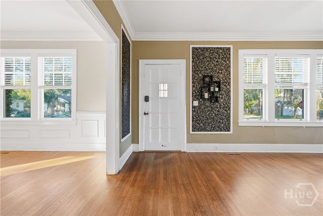 535 E 44th Street, Savannah, GA 31405