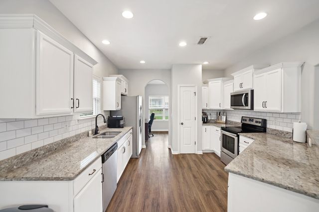 1028 Solomon Ln, Spring Hill, TN 37174