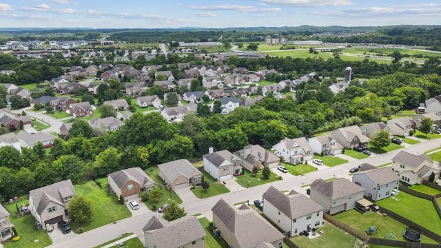 1028 Solomon Ln, Spring Hill, TN 37174