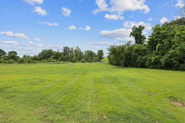 1028 Solomon Ln, Spring Hill, TN 37174