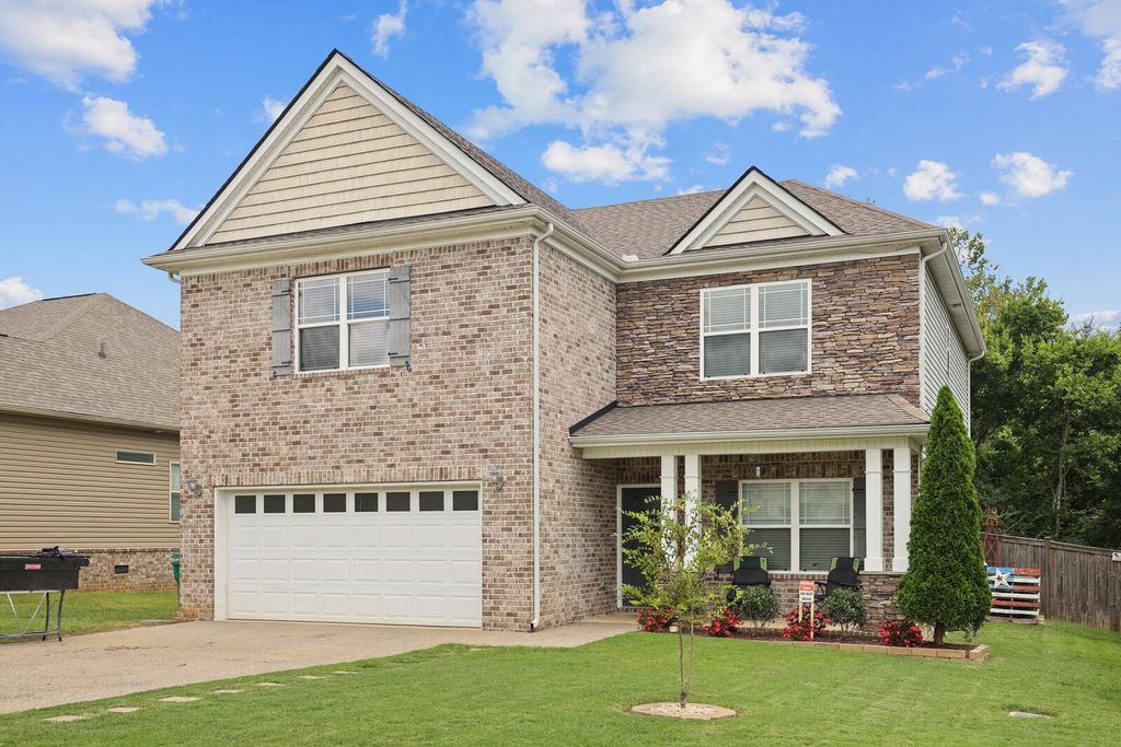 1028 Solomon Ln, Spring Hill, TN 37174