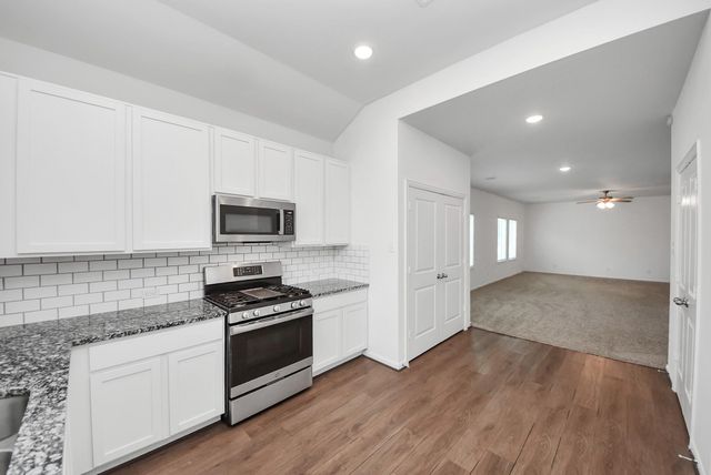 14915 Hidalgo Valley Lane, Houston, TX 77090