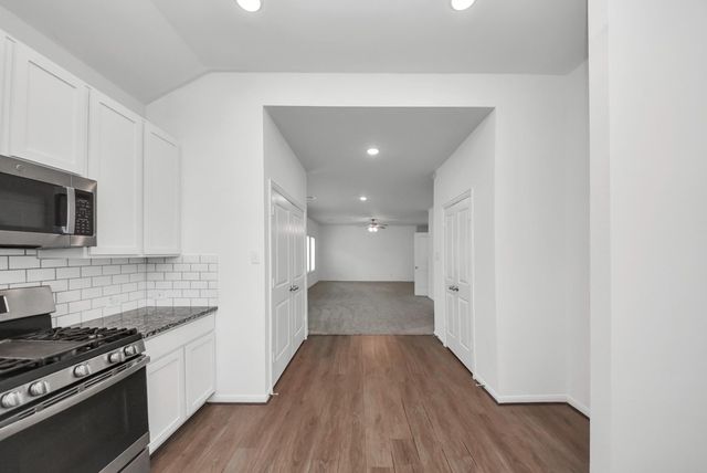 14915 Hidalgo Valley Lane, Houston, TX 77090