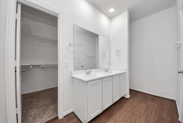 14915 Hidalgo Valley Lane, Houston, TX 77090