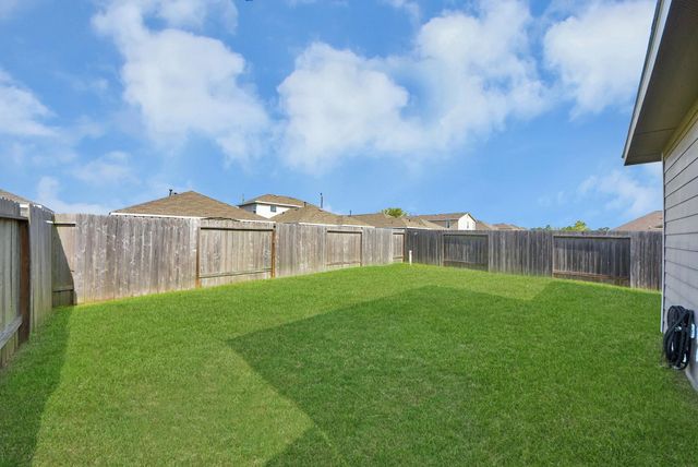 14915 Hidalgo Valley Lane, Houston, TX 77090