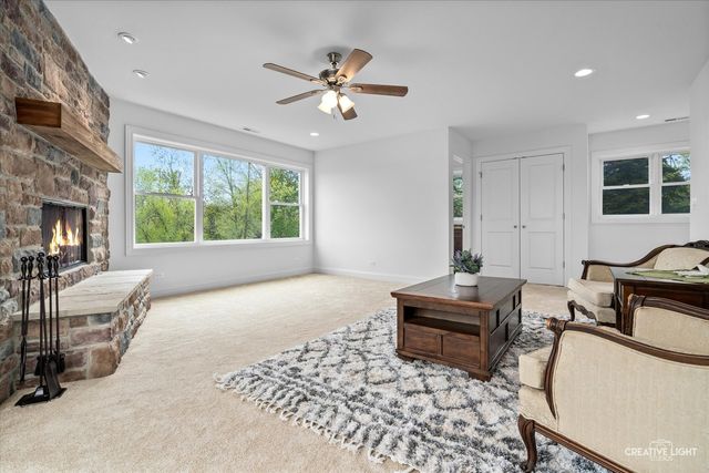 4520 W Shore Drive, Wonder Lake, IL 60097