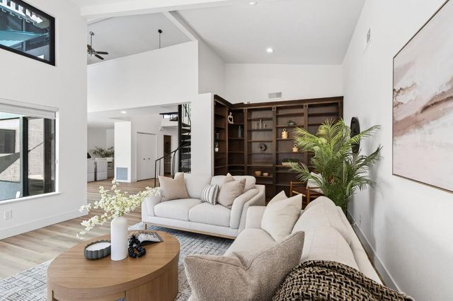 632 Estrella Pl, Davis, CA 95616