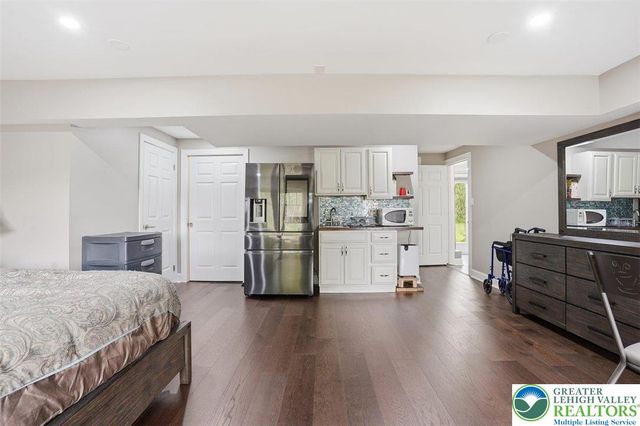 2288 Mulberry Road, Lowhill Twp, PA 18051
