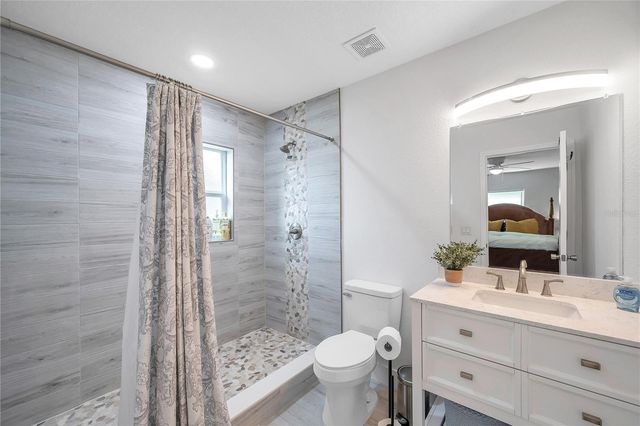 2703 18TH STREET S, St Petersburg, FL 33712