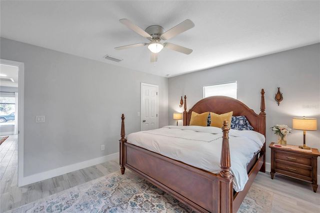 2703 18TH STREET S, St Petersburg, FL 33712