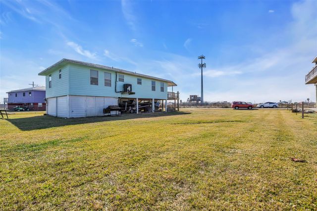 1048 N Crystal Beach Road, Port Bolivar, TX 77650