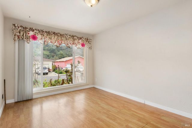 408 Lakeside Dr, Vallejo, CA 94589