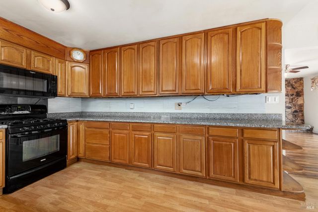 408 Lakeside Dr, Vallejo, CA 94589