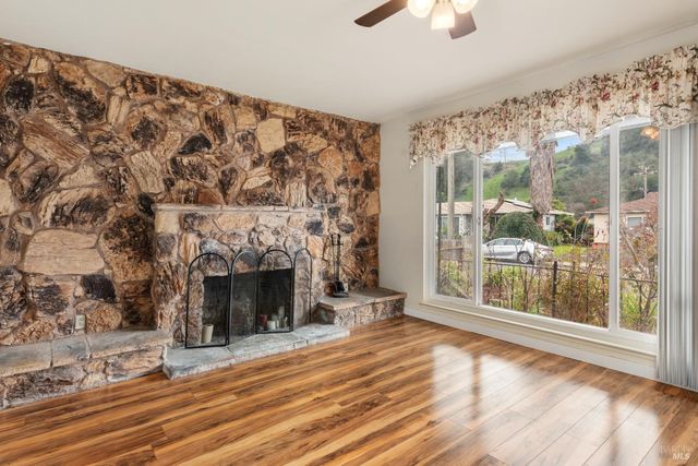 408 Lakeside Dr, Vallejo, CA 94589