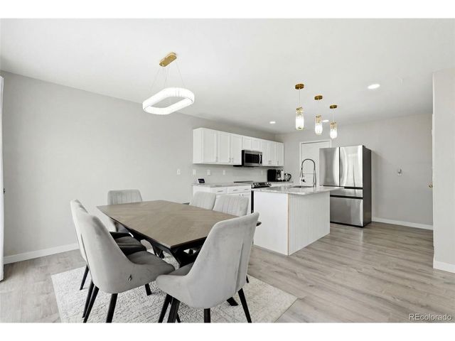 21906 E Crestline Pl, Aurora, CO 80016