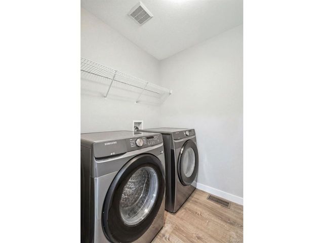 21906 E Crestline Pl, Aurora, CO 80016