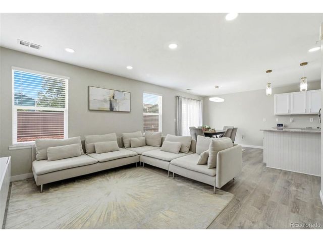 21906 E Crestline Pl, Aurora, CO 80016