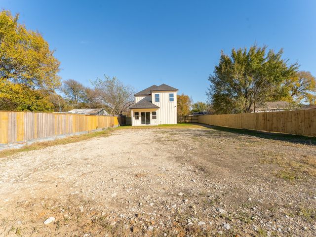 1321 Friendship Drive, Dallas, TX 75217