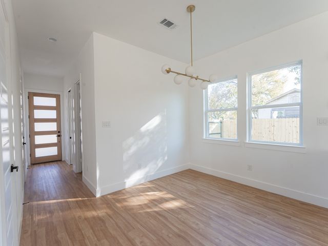 1321 Friendship Drive, Dallas, TX 75217