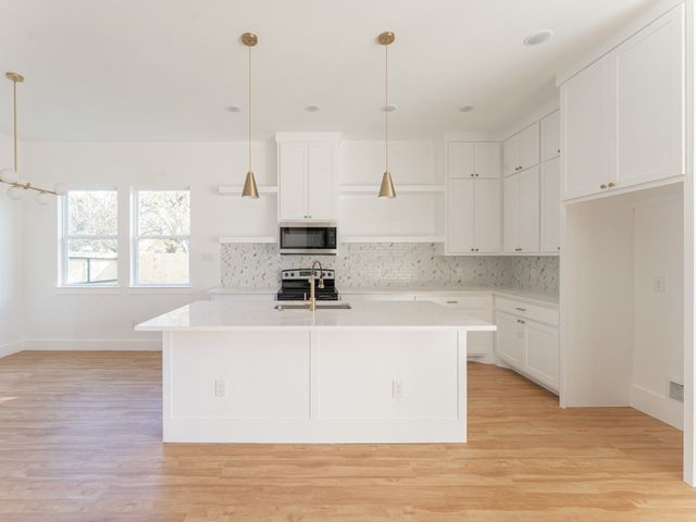 1321 Friendship Drive, Dallas, TX 75217