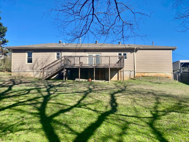 3412 Roberts Road, Chattanooga, TN 37416