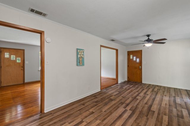 705 Georgia Ave., Purvis, MS 39475