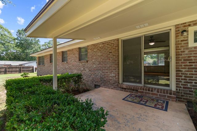 705 Georgia Ave., Purvis, MS 39475