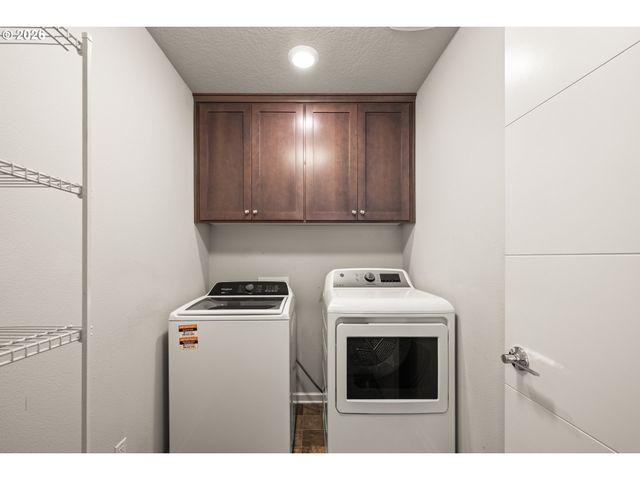 8032 Se BUTTERNUT CREEK Pkwy, Hillsboro, OR 97123