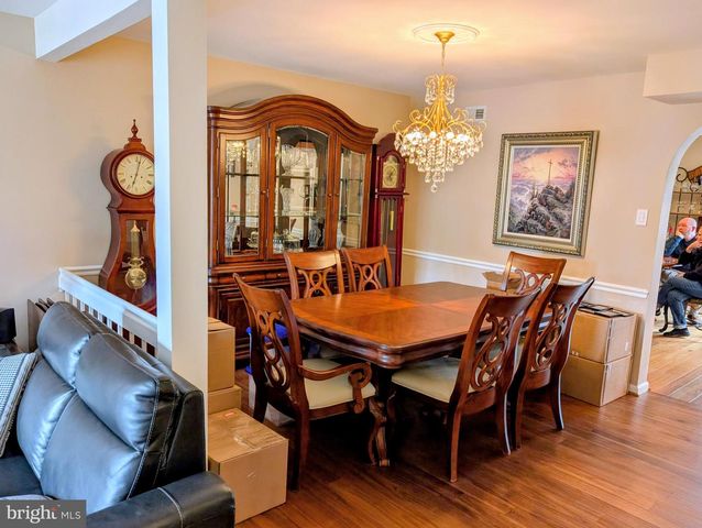 2145 BROMLEY CMN, Southampton, PA 18966