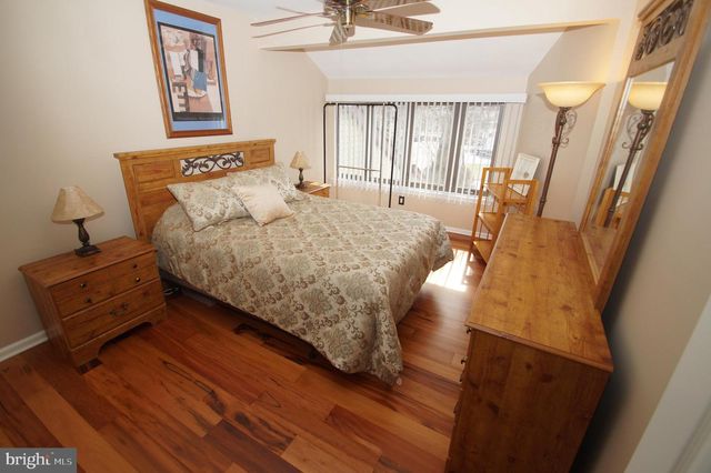 2145 BROMLEY CMN, Southampton, PA 18966