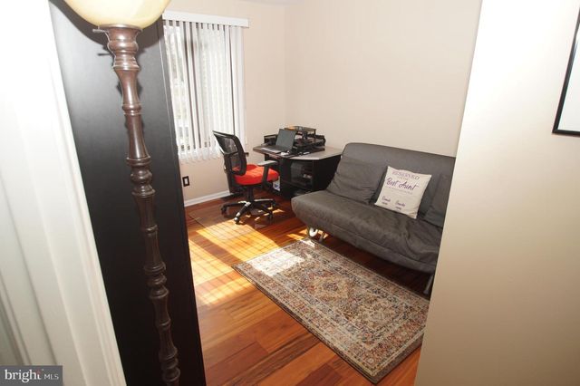 2145 BROMLEY CMN, Southampton, PA 18966