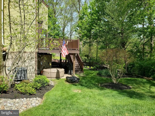 2145 BROMLEY CMN, Southampton, PA 18966