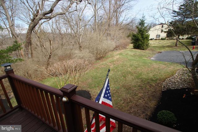 2145 BROMLEY CMN, Southampton, PA 18966