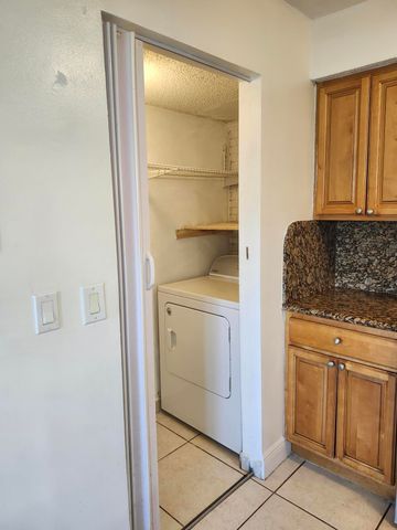 1283 SW 46th Avenue, Pompano Beach, FL 33069