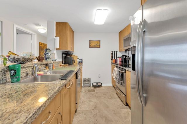 1555 N Treasure Dr 506, North Bay Village, FL 33141