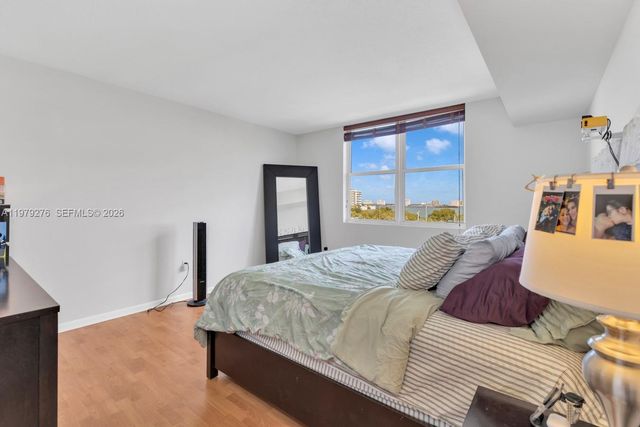 1555 N Treasure Dr 506, North Bay Village, FL 33141