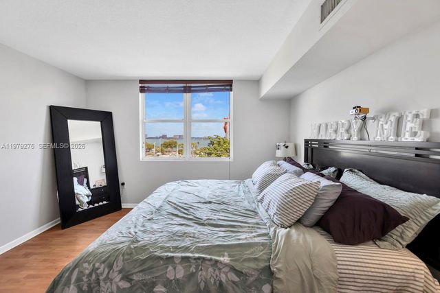 1555 N Treasure Dr 506, North Bay Village, FL 33141