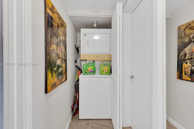 1555 N Treasure Dr 506, North Bay Village, FL 33141