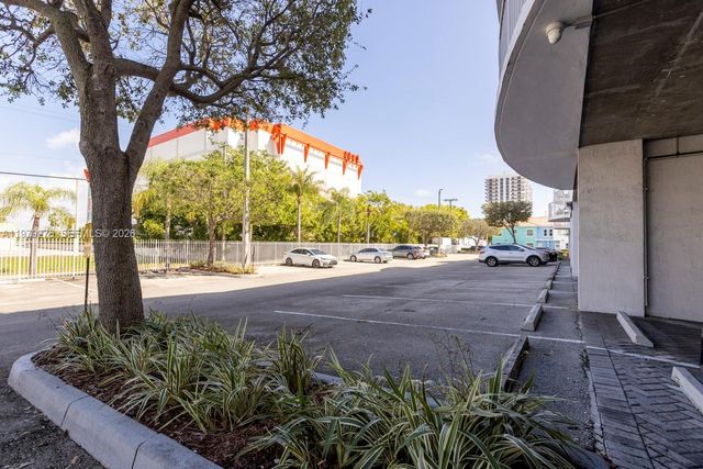 1555 N Treasure Dr 506, North Bay Village, FL 33141