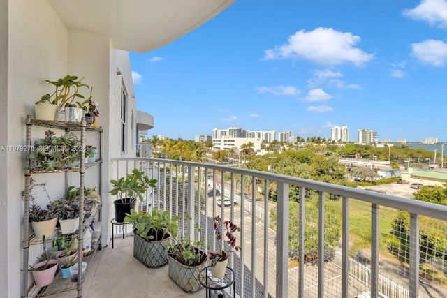 1555 N Treasure Dr 506, North Bay Village, FL 33141