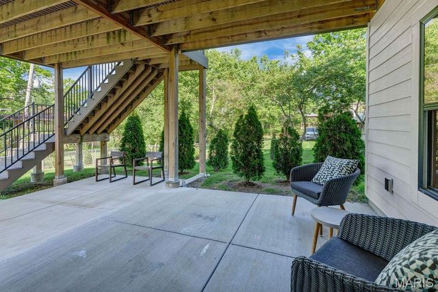 11915 Kendon Drive, Des Peres, MO 63131