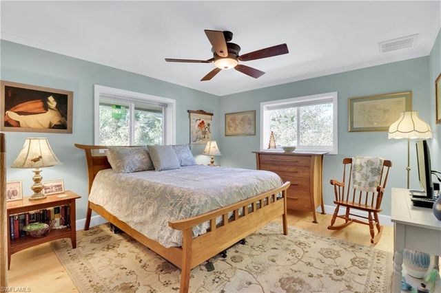 7704 Myrsine CIR # 10, Bokeelia, FL 33922