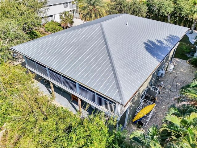 7704 Myrsine CIR # 10, Bokeelia, FL 33922