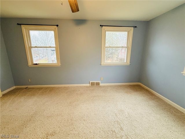 1602 Logan Avenue NW, Canton, OH 44703