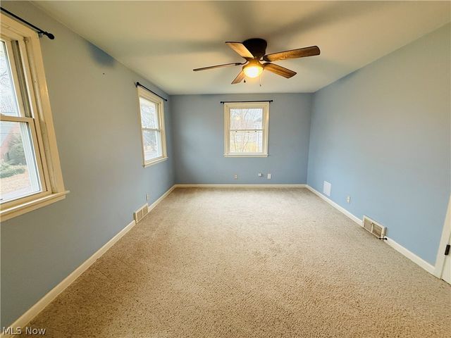 1602 Logan Avenue NW, Canton, OH 44703